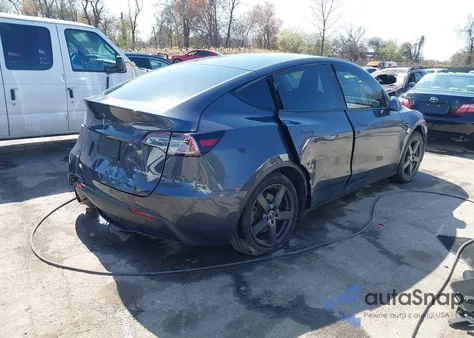 2020 Tesla Model Y Long Range Dual Motor All-Wheel Drive from USA, damaged, VIN 5YJYGDEE1LF033346